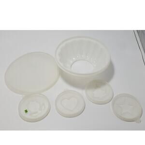 Vintage Tupperware 6 Pc Set Jel-N-Serve Mold with 4 different Shapes & Seal.